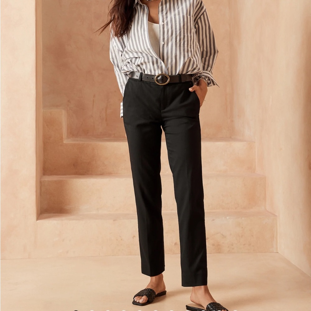 NWT Banana Republic Ryan straight pants in navy